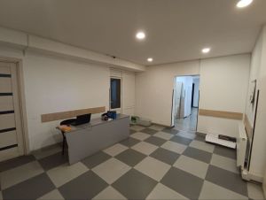 იყიდება 5 ოთახიანი ბინა - თბილისი