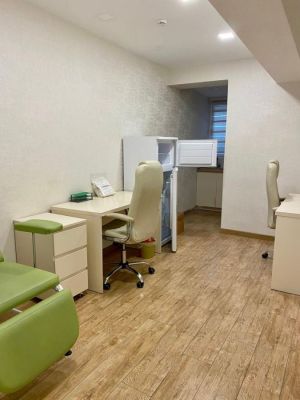 იყიდება 5 ოთახიანი ბინა - თბილისი