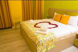 იყიდება 10 ოთახიანი ბინა - თბილისი