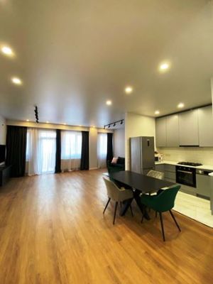 ქირავდება 3 ოთახიანი ბინა - თბილისი