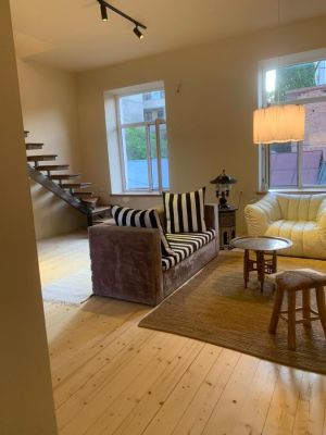 იყიდება 2 ოთახიანი ბინა - თბილისი