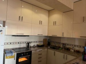 იყიდება 2 ოთახიანი ბინა - თბილისი