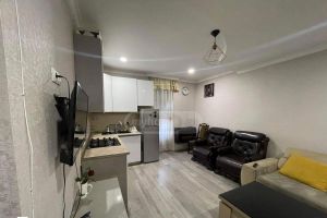 ქირავდება 2 ოთახიანი ბინა - თბილისი