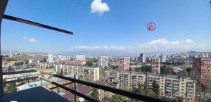 იყიდება 4 ოთახიანი ბინა - თბილისი