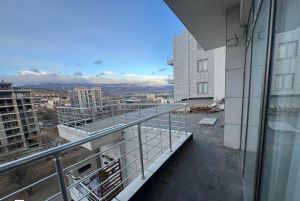 იყიდება 3 ოთახიანი ბინა - თბილისი