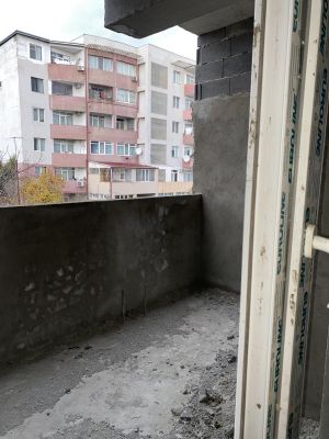 იყიდება 3 ოთახიანი ბინა - თბილისი