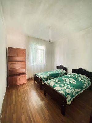 ქირავდება 2 ოთახიანი ბინა - ბათუმი