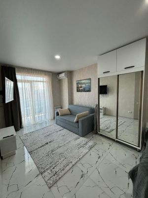 იყიდება 2 ოთახიანი ბინა - ბათუმი