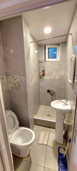 ქირავდება 2 ოთახიანი ბინა - თბილისი