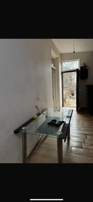 ქირავდება 4 ოთახიანი სახლი - თბილისი