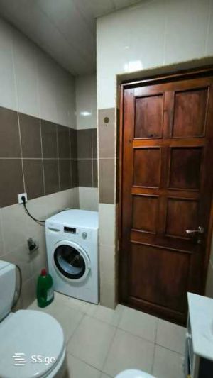 ქირავდება 3 ოთახიანი ბინა - თბილისი