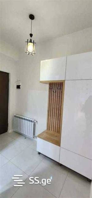 ქირავდება 2 ოთახიანი ბინა - თბილისი