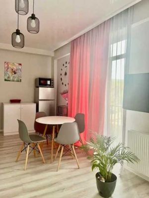 ქირავდება 2 ოთახიანი ბინა - თბილისი