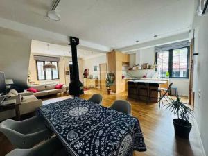 ქირავდება 4 ოთახიანი სახლი - თბილისი