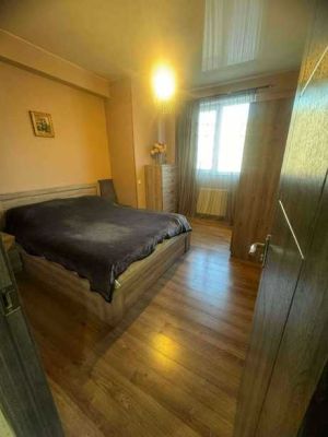 ქირავდება 2 ოთახიანი ბინა - თბილისი