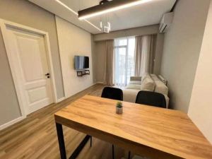 ქირავდება 3 ოთახიანი ბინა - თბილისი