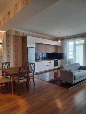 ქირავდება 4 ოთახიანი ბინა - თბილისი