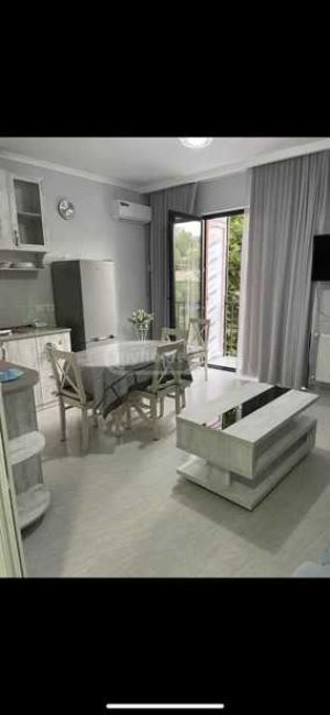 ქირავდება 2 ოთახიანი ბინა - თბილისი