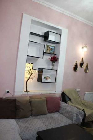 ქირავდება 2 ოთახიანი ბინა - თბილისი