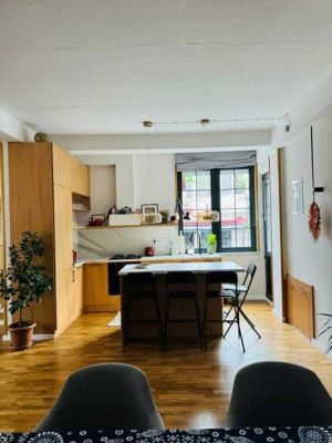 ქირავდება 3 ოთახიანი სახლი - თბილისი