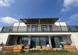 იყიდება 7 ოთახიანი სახლი - თბილისი