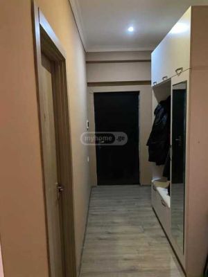 ქირავდება 3 ოთახიანი ბინა - თბილისი