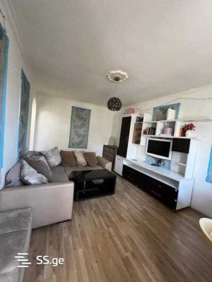 ქირავდება 2 ოთახიანი ბინა - თბილისი