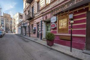 ქირავდება 300 კვმ კომერციული ფართი - თბილისი
