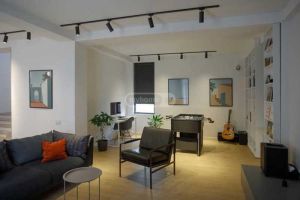 ქირავდება 6 ოთახიანი სახლი - თბილისი