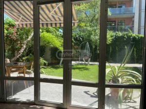 ქირავდება 8 ოთახიანი სახლი - თბილისი