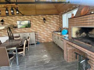 ქირავდება 5 ოთახიანი სახლი - თბილისი