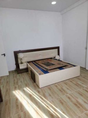 იყიდება 7 ოთახიანი სახლი - თბილისი