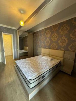 ქირავდება 4 ოთახიანი ბინა - თბილისი