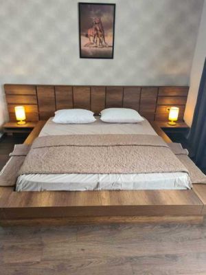 ქირავდება 7 ოთახიანი სახლი - თბილისი