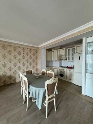 ქირავდება 4 ოთახიანი ბინა - თბილისი