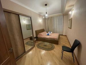 იყიდება 3 ოთახიანი ბინა - თბილისი