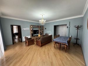 იყიდება 3 ოთახიანი ბინა - თბილისი