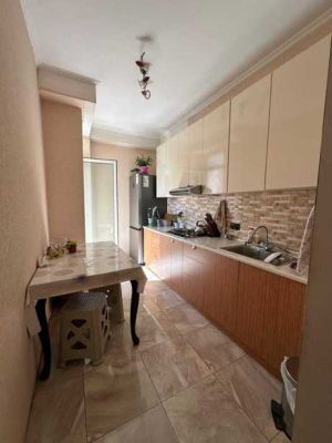 იყიდება 4 ოთახიანი ბინა - თბილისი