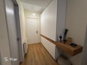 იყიდება 4 ოთახიანი ბინა - თბილისი