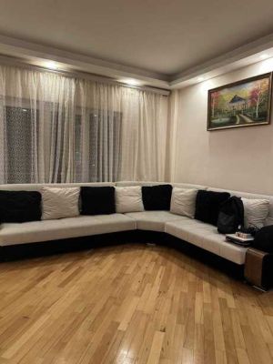 იყიდება 16 ოთახიანი სახლი - თბილისი