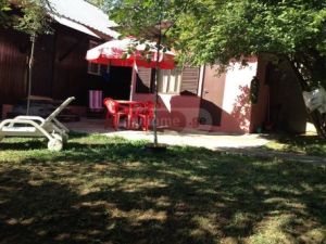 იყიდება 4 ოთახიანი სახლი - თბილისი