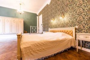 იყიდება სასტუმრო - თბილისი