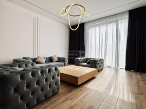 იყიდება 10 ოთახიანი სახლი - თბილისი