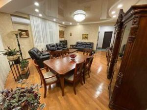 ქირავდება 4 ოთახიანი ბინა - თბილისი