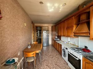 იყიდება 5 ოთახიანი ბინა - თბილისი