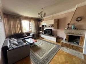 იყიდება 5 ოთახიანი ბინა - თბილისი