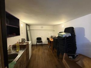 ქირავდება 150 კვმ კომერციული ფართი - თბილისი