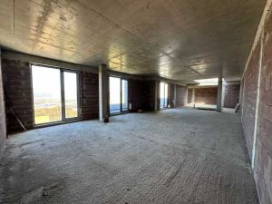 იყიდება 7 ოთახიანი სახლი - თბილისი