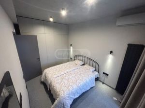 იყიდება 5 ოთახიანი სახლი - თბილისი