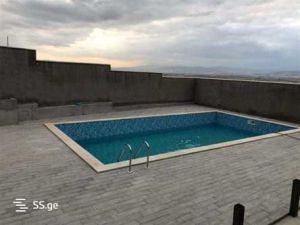 იყიდება 5 ოთახიანი სახლი - თბილისი